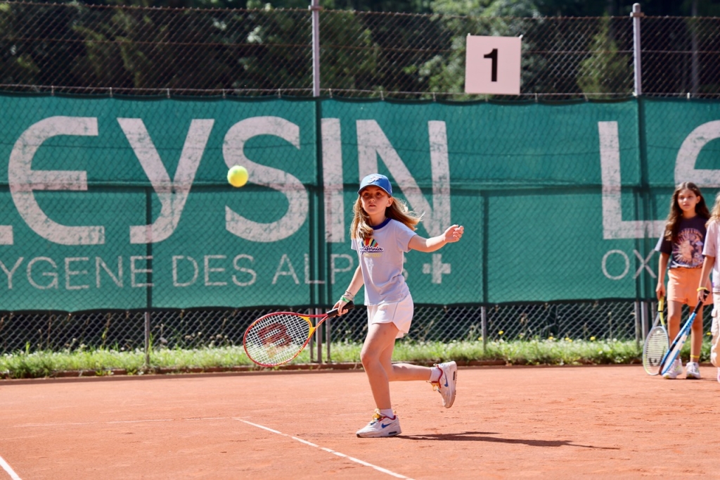 Village Camps International Summer Camp Leysin, Switzerland 2026-08-15 https://www.villagecamps.com/journals_admin/images/2613-6163-tennis 776.jpg